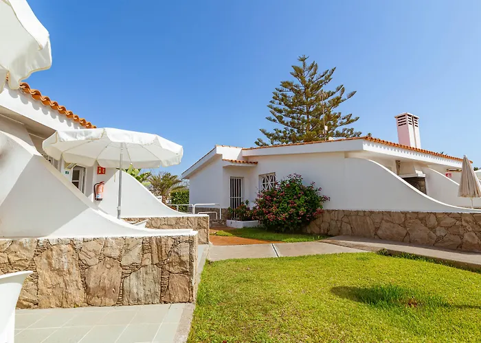 Vista Verde - Adults Only